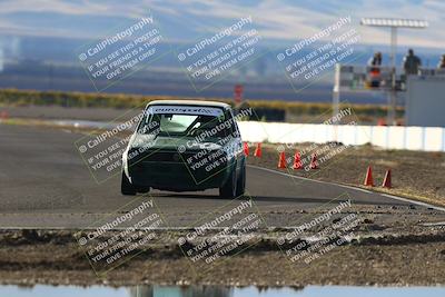 media/Nov-16-2025-CalClub SCCA (Sun) [[2975c16dfc]]/Group 6/Turn 1/